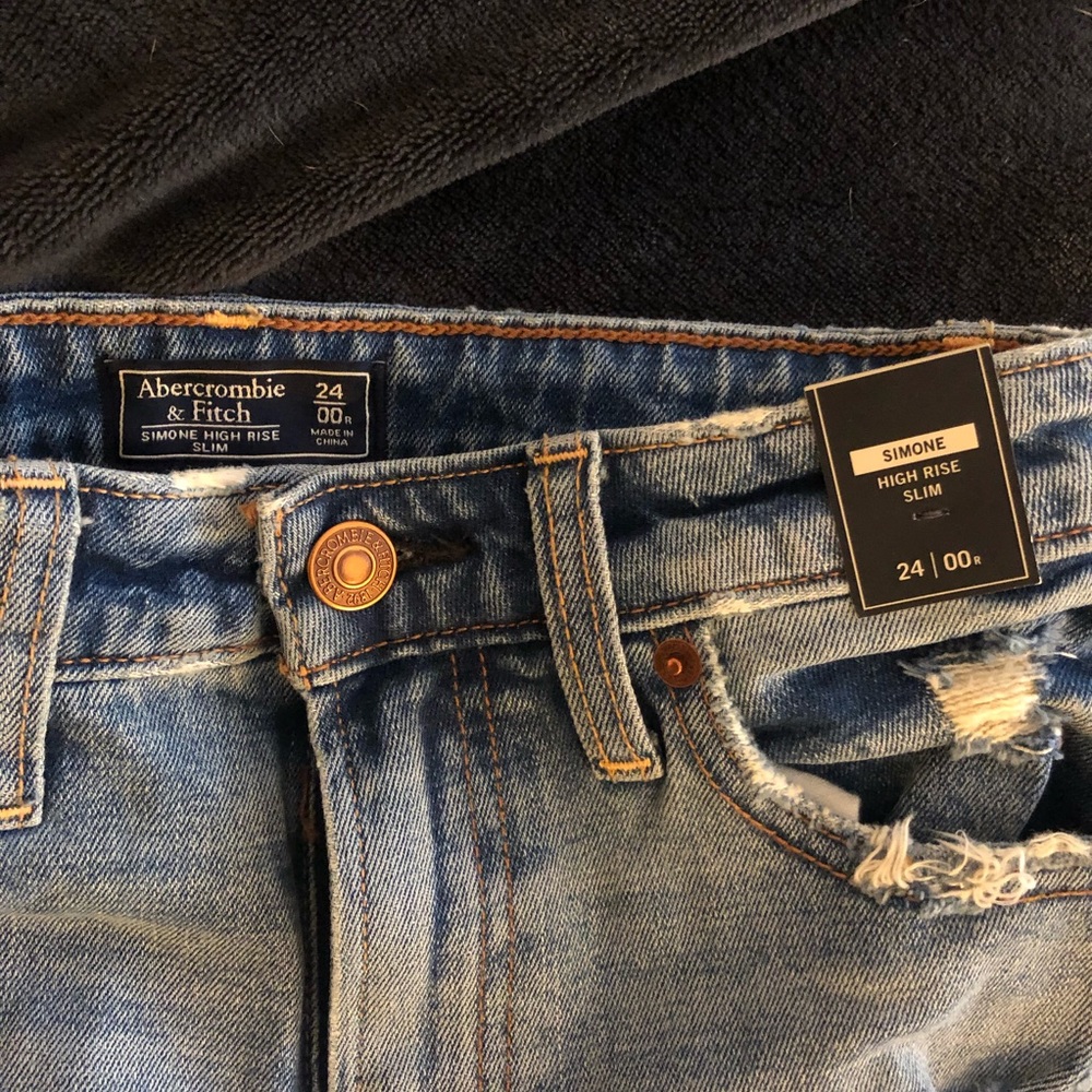 Distressed Jeans